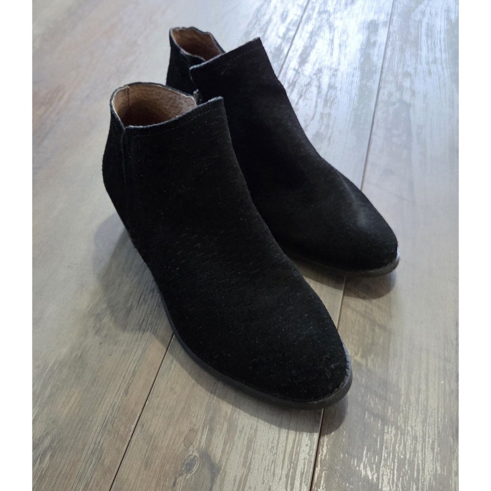 Lucky Brand Black Suede Booties With Side Zipper Women Sz 7.5